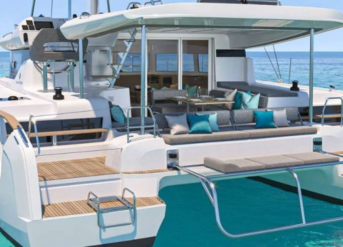 Lagoon 43