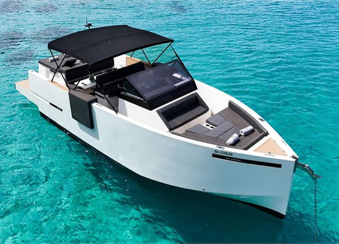 DE ANTONIO Yachts D33 Open