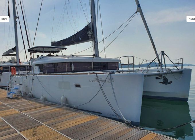 Lagoon 450 Sport Top