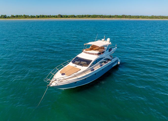 Azimut 50 Fly