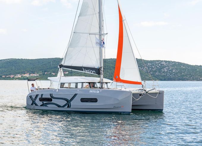 Bénéteau Excess 11