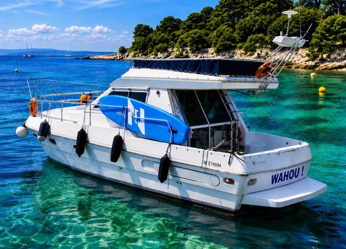 Ferretti Holiday Sea