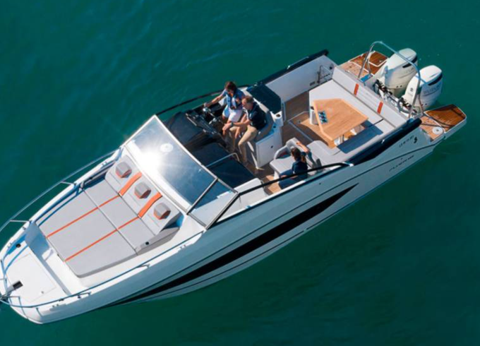 Bénéteau Flyer 10