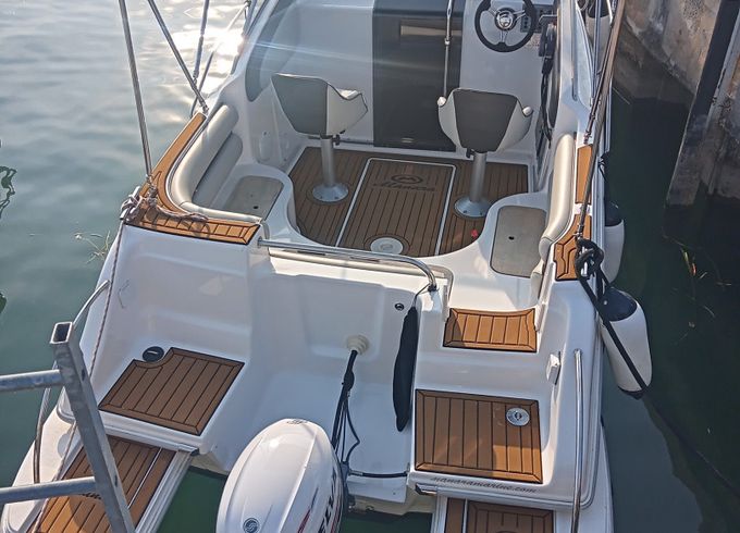 Manara Marine 620C