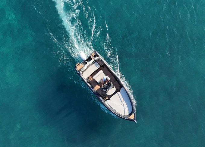 Poseidon Black Edition