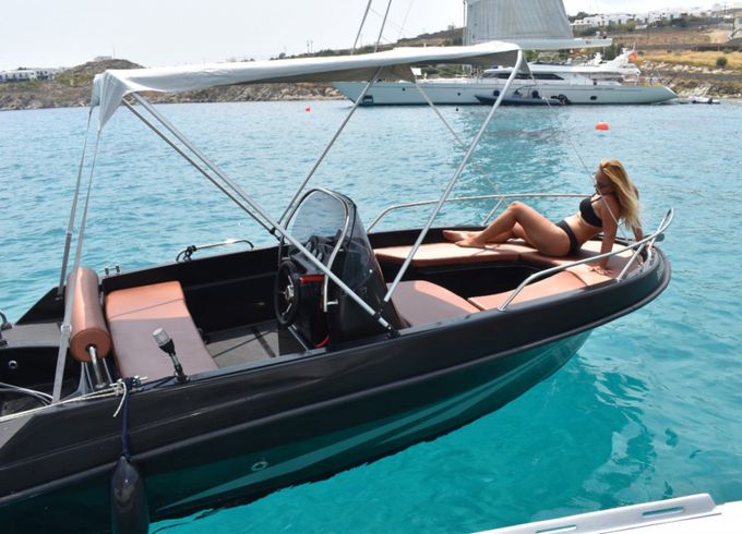 LA boat black edition 4.80