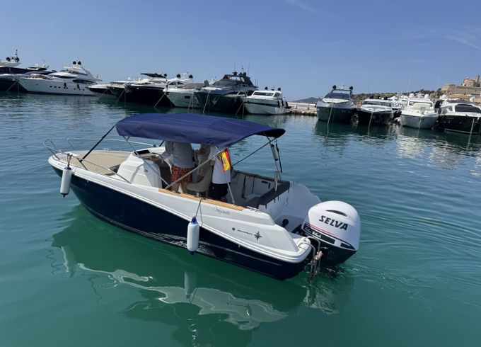 Jeanneau Cap Camarat 6.5 WA