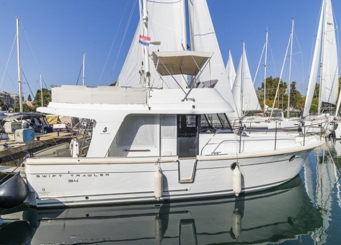 Bénéteau Swift Trawler 34 Fly
