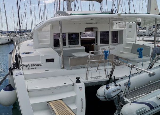 Lagoon 450