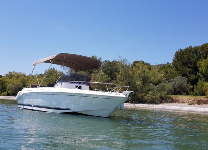 B2marine Cap ferret