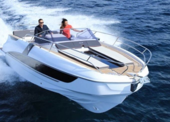 Bénéteau Flyer 8.8 SUNdeck