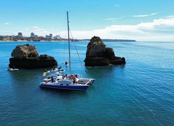 CUSTOMBUILT CATAMARAN 44