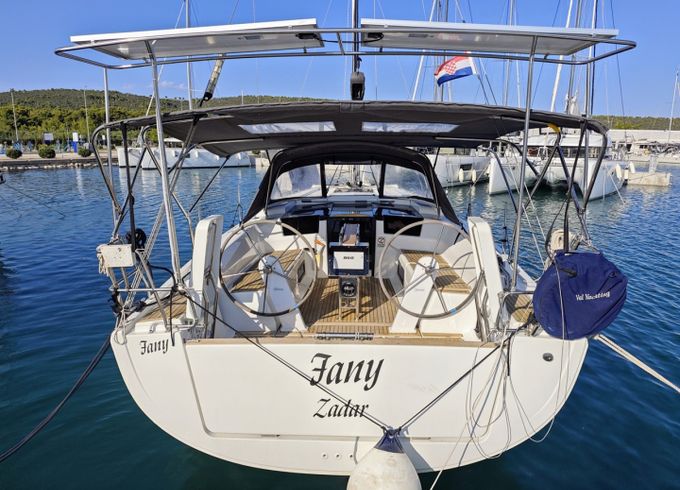 Hanse 388
