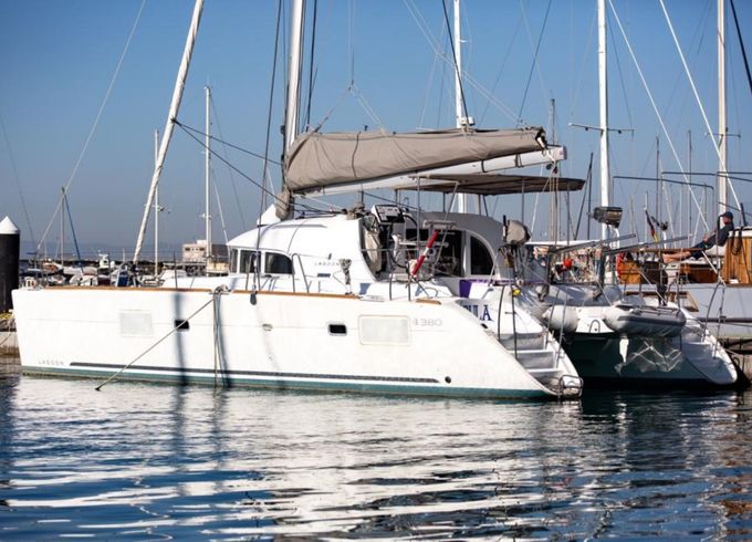 Lagoon 380
