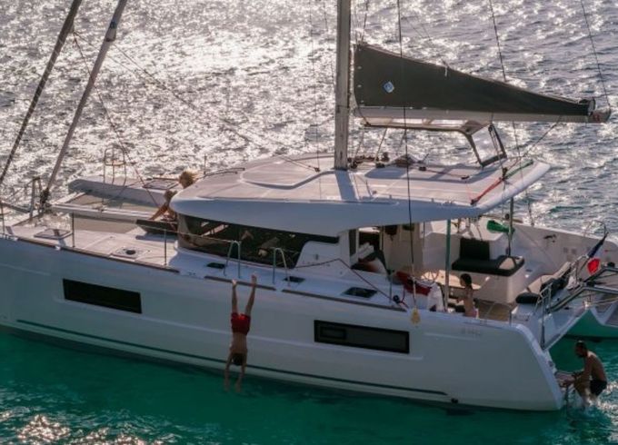 Lagoon 40