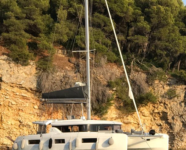 Lagoon 46