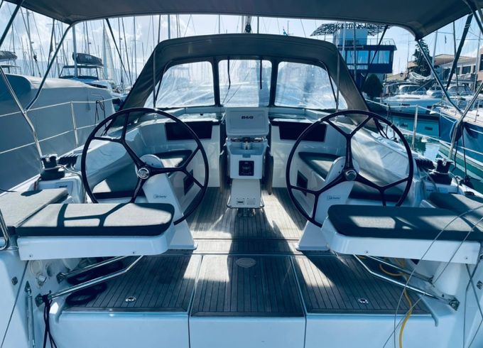 Hanse 418
