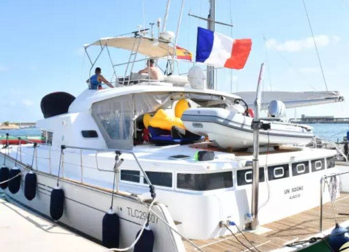 Lagoon 43 Power