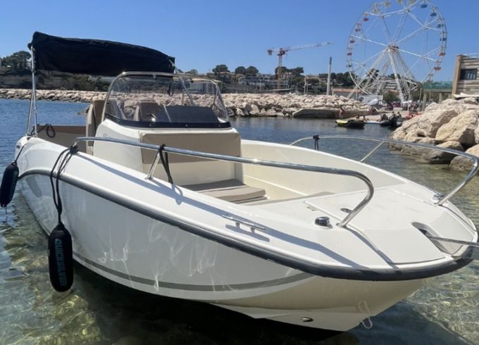 Quicksilver Activ 605 Open