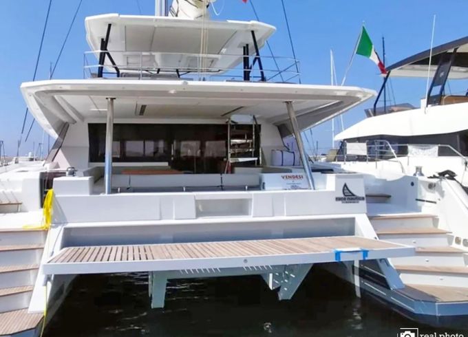 Fountaine Pajot Samana 59