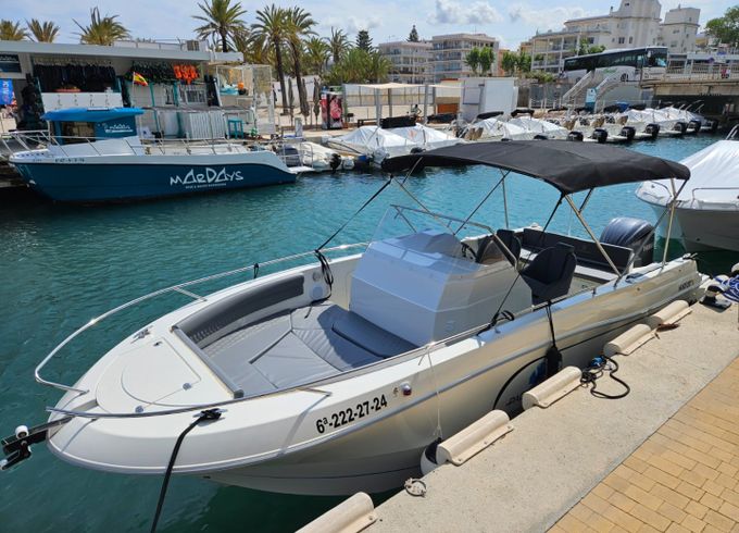 Pacific Craft 750 Open