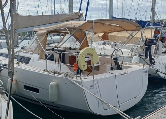 Dufour 390 Grand Large
