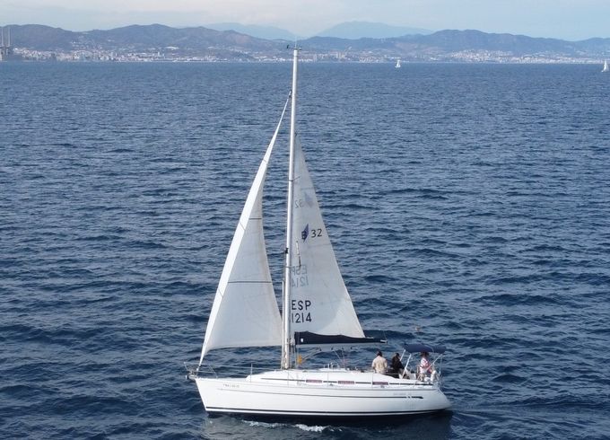 Bavaria 32