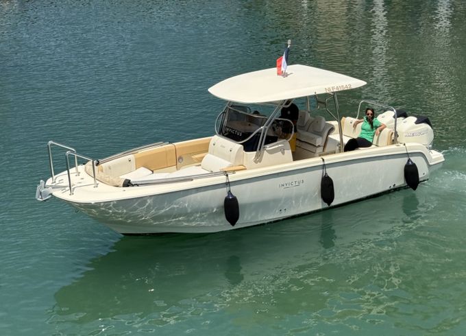 Invictus 270 FX