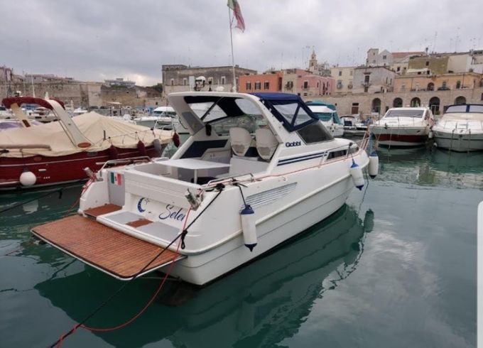 Gobbi 27 Cabin