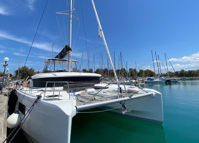 Lagoon 46