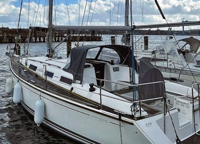 Dufour 325 Grand Large