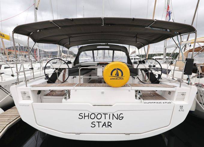 Dufour 470