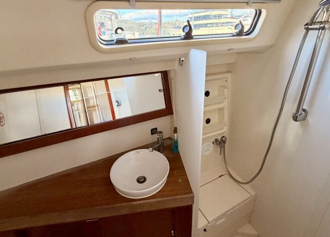 Hanse 415