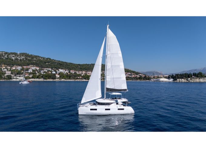 Lagoon 46