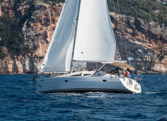 Elan 384