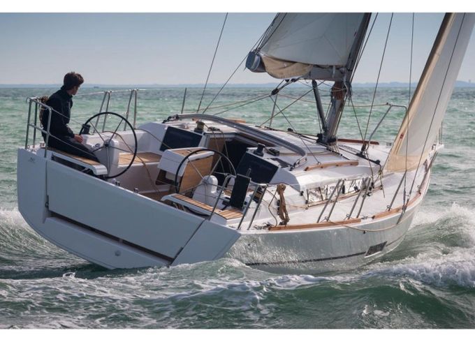 Dufour 350 Grand Large