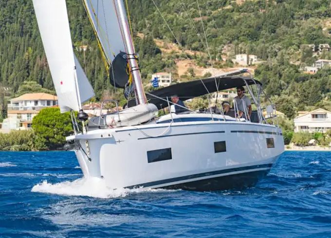 Bavaria C38
