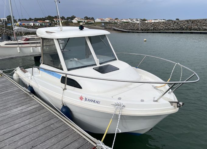 Jeanneau Merry Fisher 530 HB Cabine