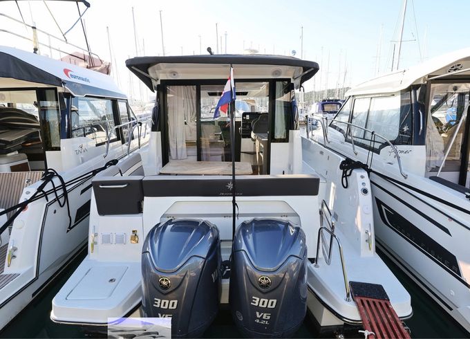 Jeanneau Merry Fisher 1095