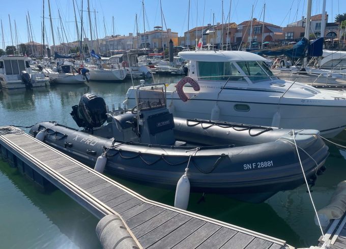 3D Tender 589