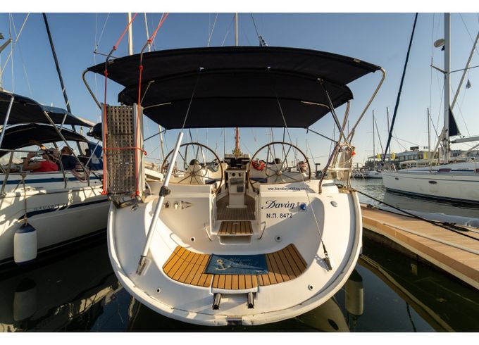 Bavaria 44