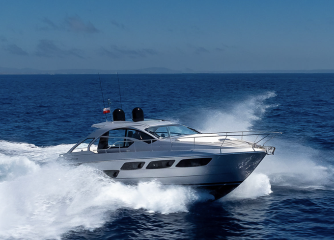 Pershing 5x