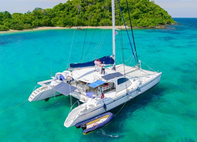 Custom Made Chantiers Nautique Pinta