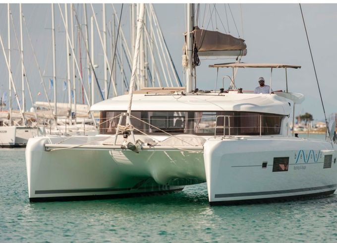 Lagoon 42