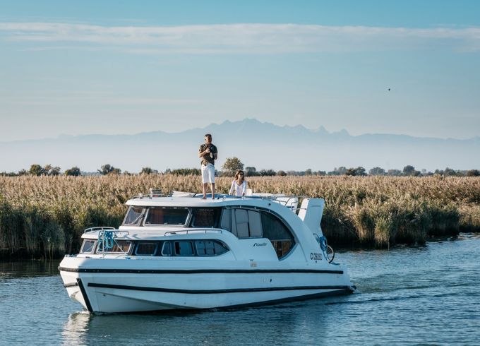Houseboat Holidays Italia Minuetto 6+