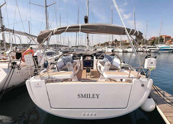 Hanse 388