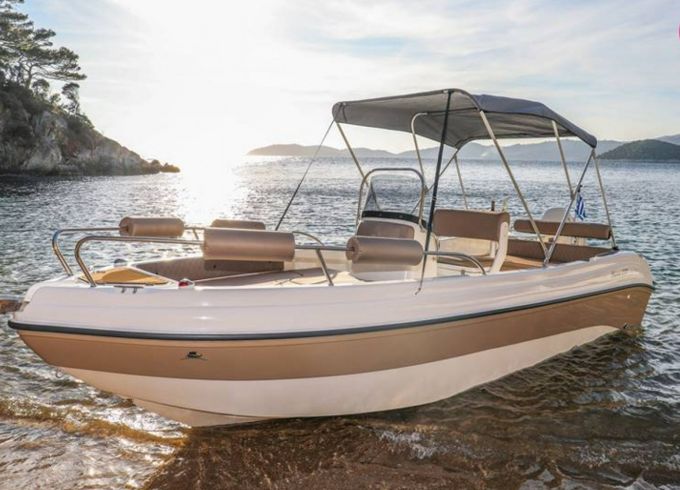Karel Ithaca 550