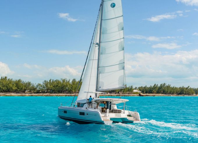 Lagoon 42