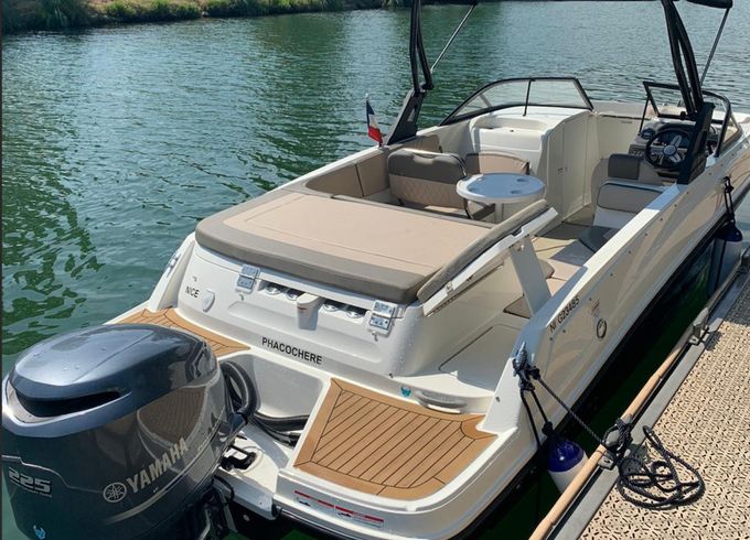 Bayliner VR6