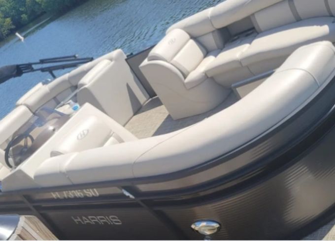 Harris 2021 cruiser